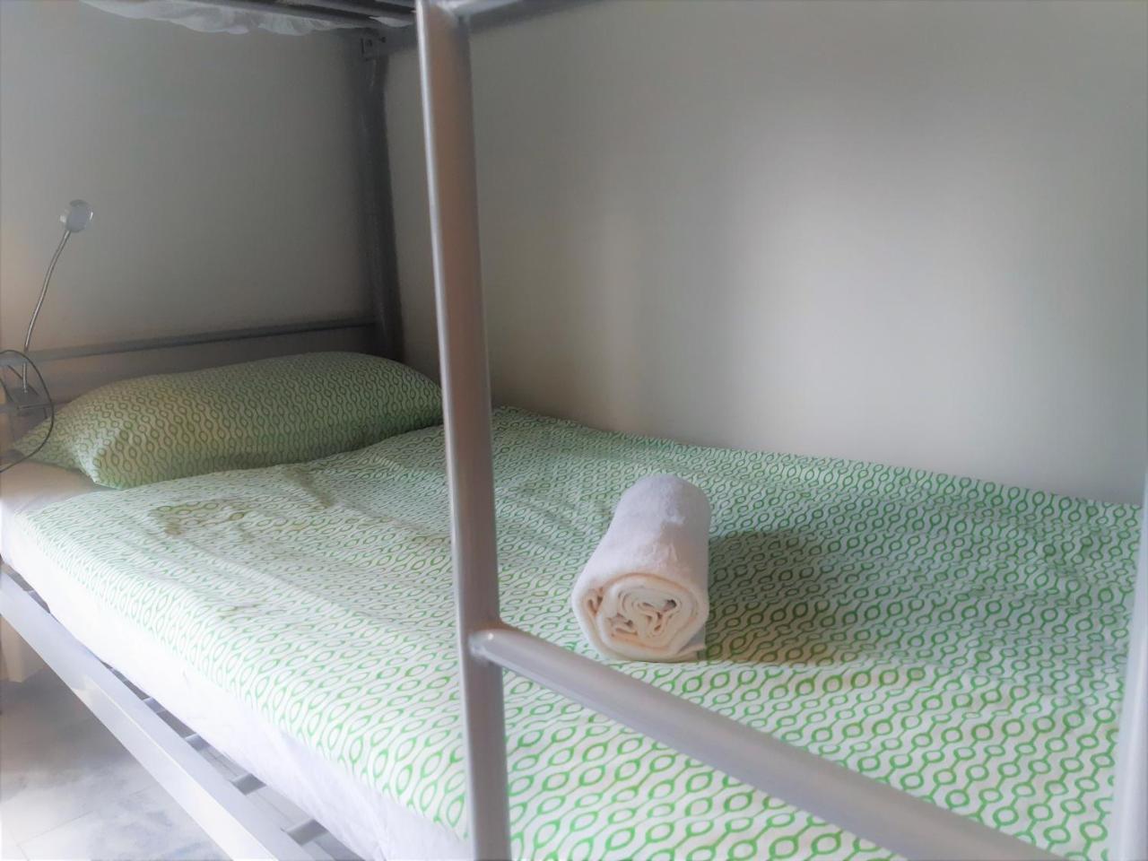 קואלה לומפור Klcc Dorm Hostel מראה חיצוני תמונה